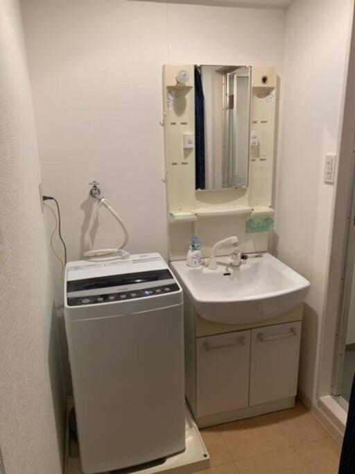 ２ Beds. Comfortable . Dotonbori / Kuromon Market. Осака Екстериор снимка