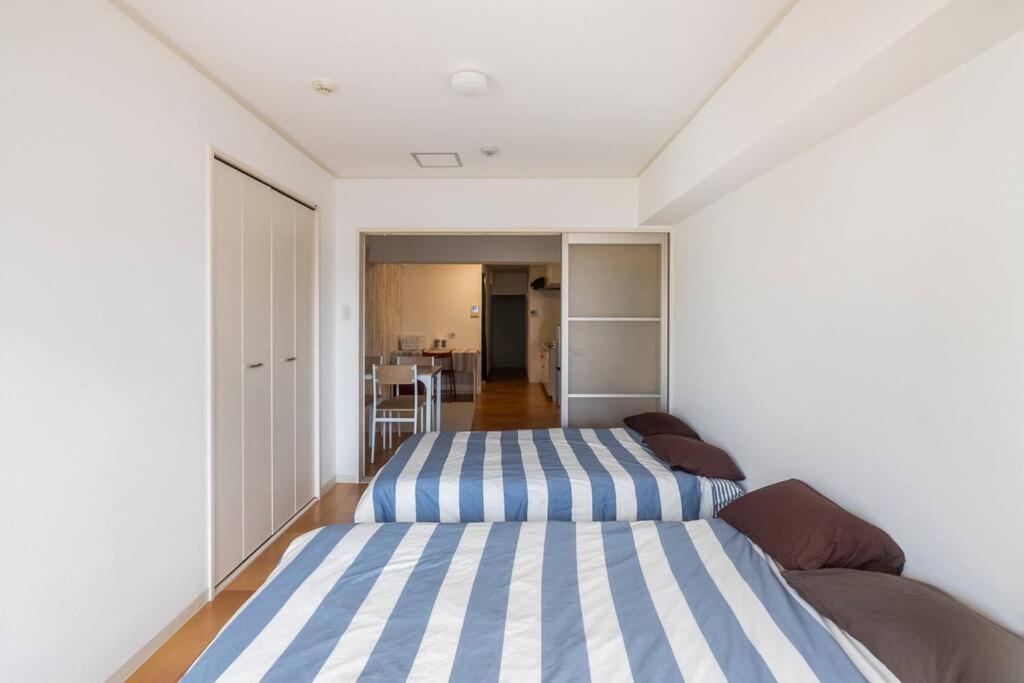 ２ Beds. Comfortable . Dotonbori / Kuromon Market. Осака Екстериор снимка
