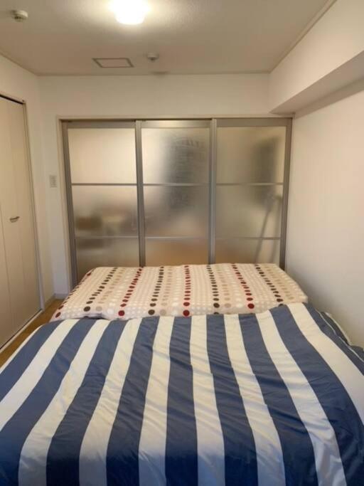 ２ Beds. Comfortable . Dotonbori / Kuromon Market. Осака Екстериор снимка